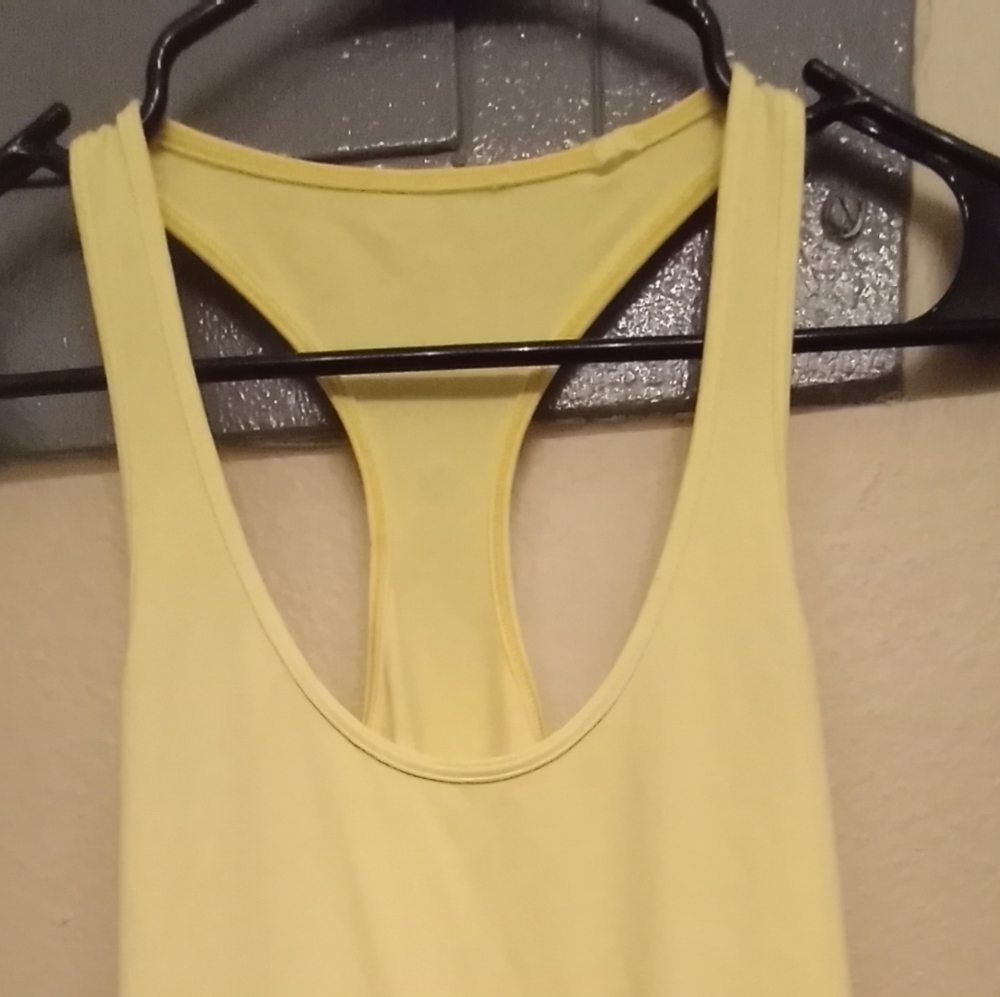 Lululemon Racerback Yellow - Picture 3 of 4